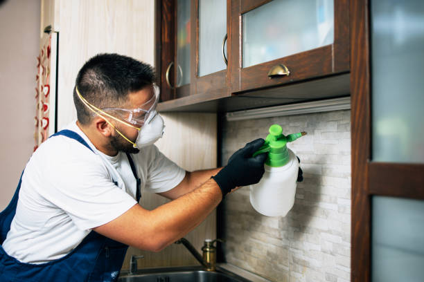 Pest Control Cost in La Cygne, KS